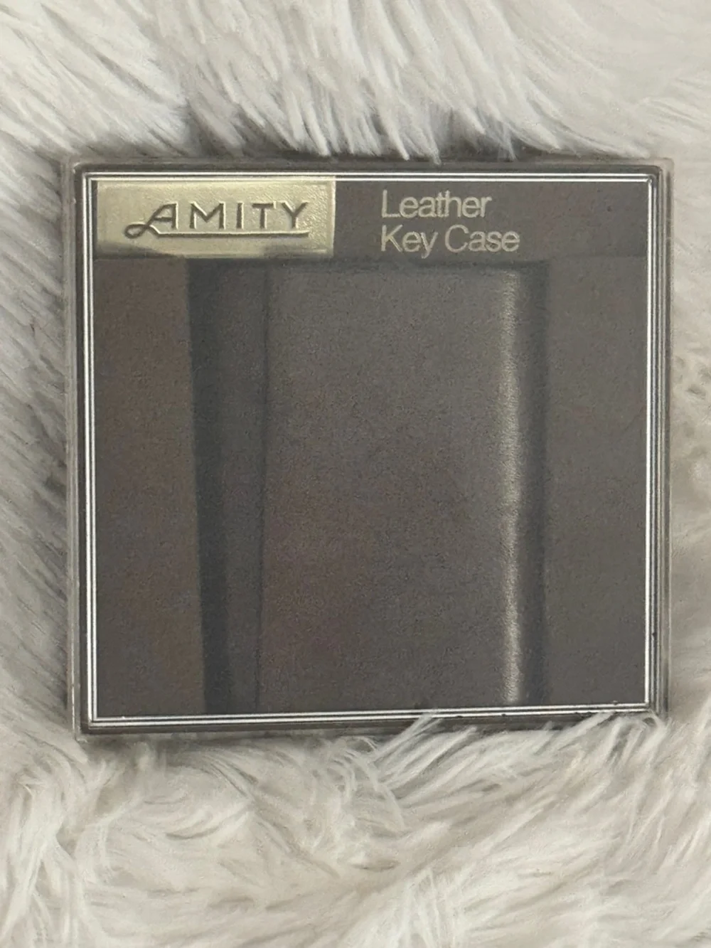 NEW Amity Leather Key Case Brown Cowhide Vintage Key Holder w/ Box